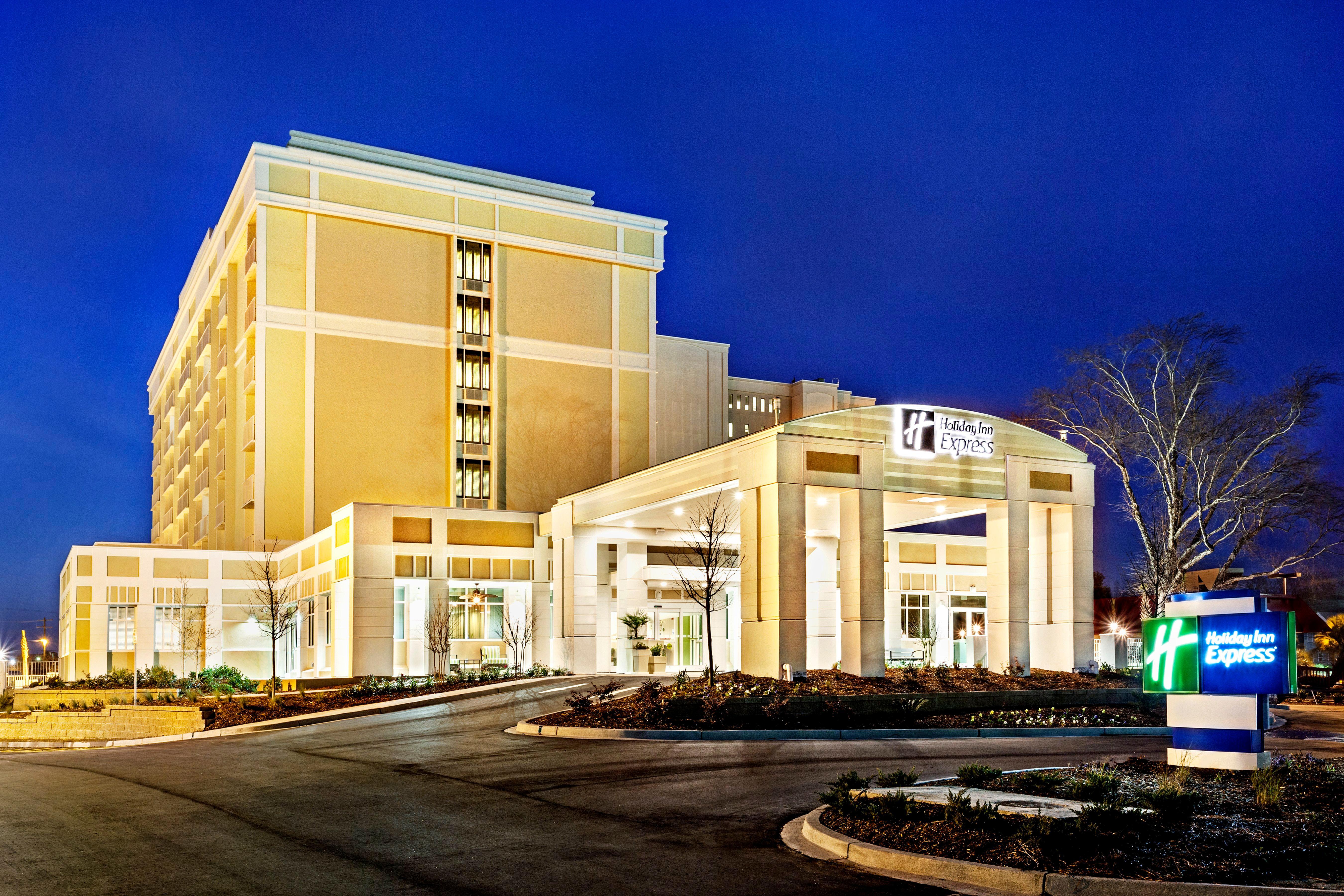 Holiday Inn Express & Suites Charleston Dwtn -Westedge By Ihg Exterior foto